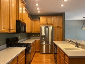25 Middle Grn in Lancaster, PA - Building Photo - Building Photo
