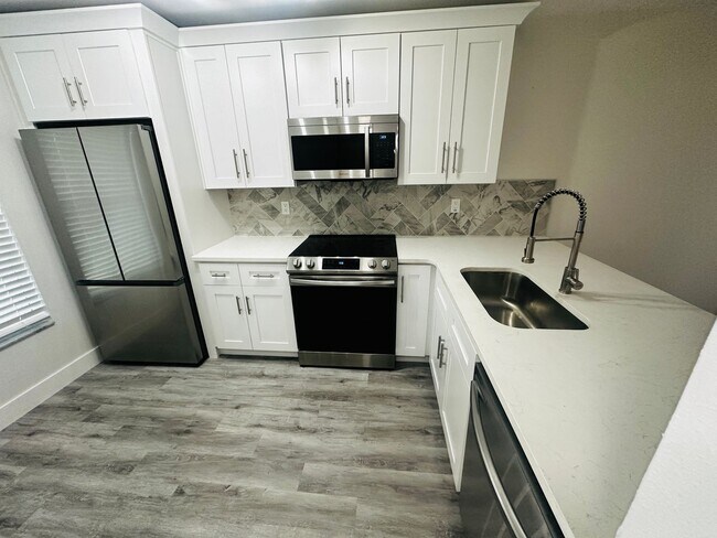 3005 Wainwright Ct in New Port Richey, FL - Building Photo - Building Photo