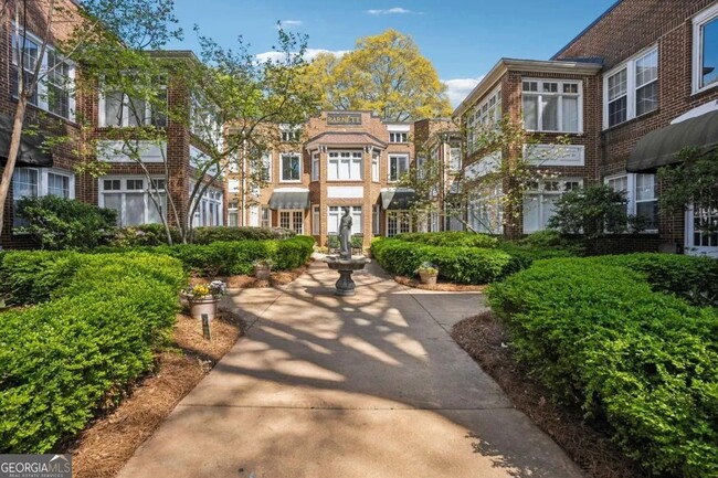 property at 737 Barnett St NE
