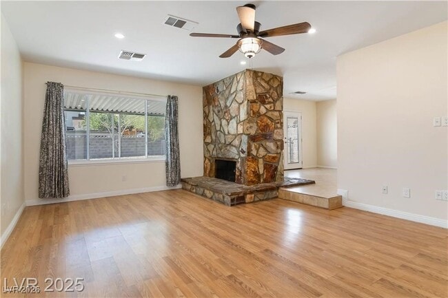 7213 Lakeland Ct in Las Vegas, NV - Building Photo - Building Photo