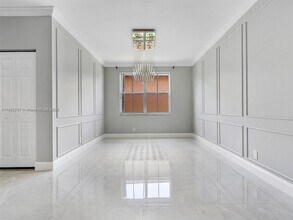 1175 Peregrine Way in Weston, FL - Building Photo - Building Photo