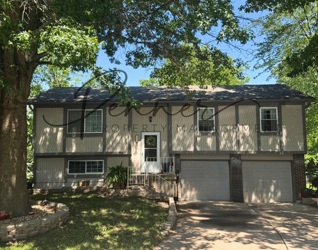 property at 328 SE Jackson St