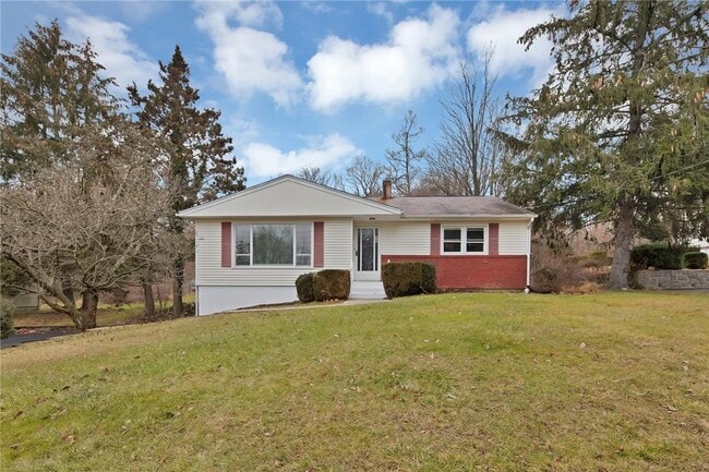property at 15 Hearthston Ln