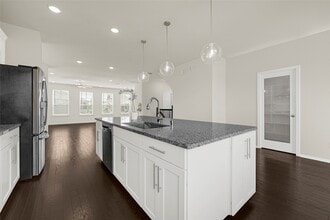 1909 Monaco Memorial Ln in Houston, TX - Building Photo - Building Photo