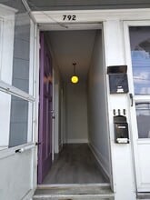 792 Broadway St in Lowell, MA - Building Photo - Building Photo