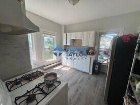 22 Royal St, Unit 2 in Boston, MA - Building Photo