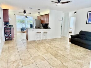 4540 SW 28th Terrace in Fort Lauderdale, FL - Building Photo - Building Photo