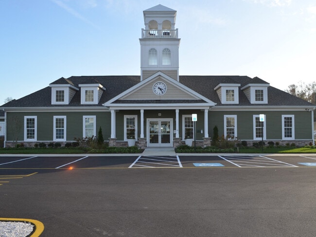 Carillon Woods in Millsboro, DE - Foto de edificio - Building Photo