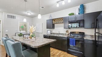 Springs At McDonough in Mcdonough, GA - Building Photo