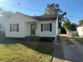 1220 Thelma St in Benton, AR - Building Photo