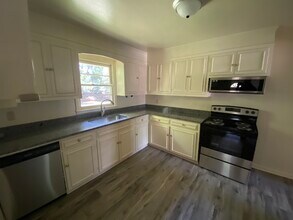 140 Forest Rd in Athens, GA - Building Photo - Building Photo