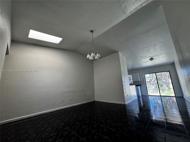 28331 SW 141st Pl in Homestead, FL - Building Photo - Building Photo