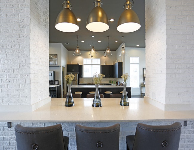 The Station at Poplar Tent in Concord, NC - Foto de edificio - Building Photo