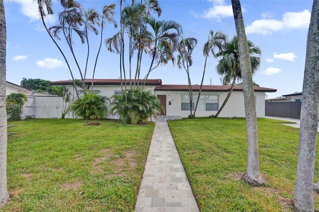 5750 NW 111th St