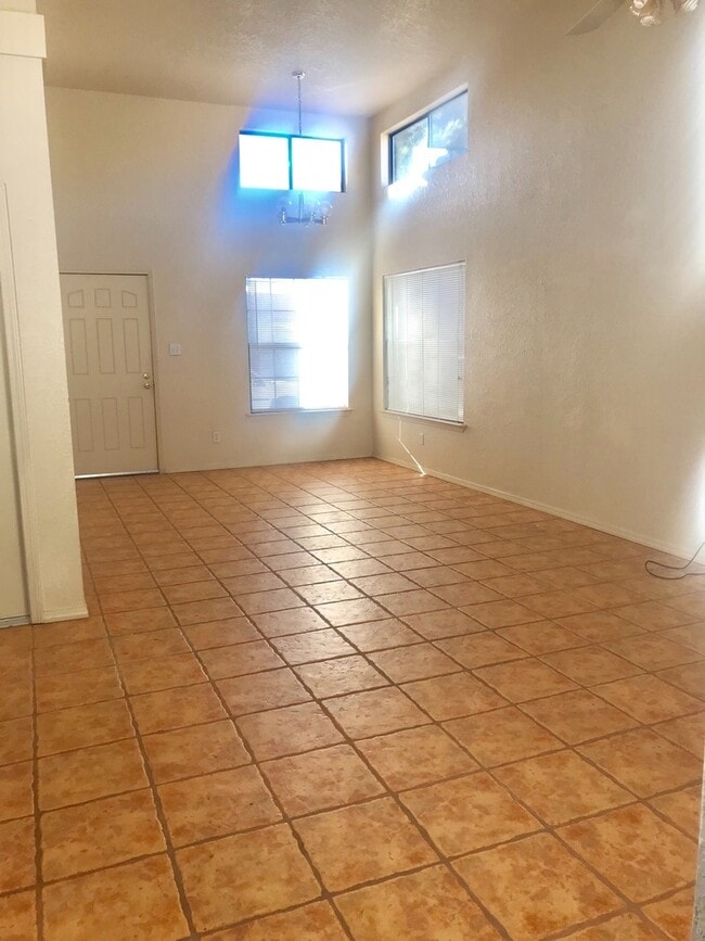 4036 Pineridge Run in Las Cruces, NM - Building Photo - Building Photo