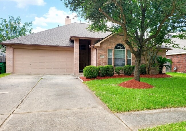 property at 5631 Beaver Pass Ln