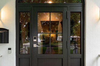 302 NW 16th St in Delray Beach, FL - Building Photo - Building Photo