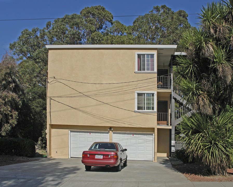 1801 Brentz Ln in San Pablo, CA - Foto de edificio