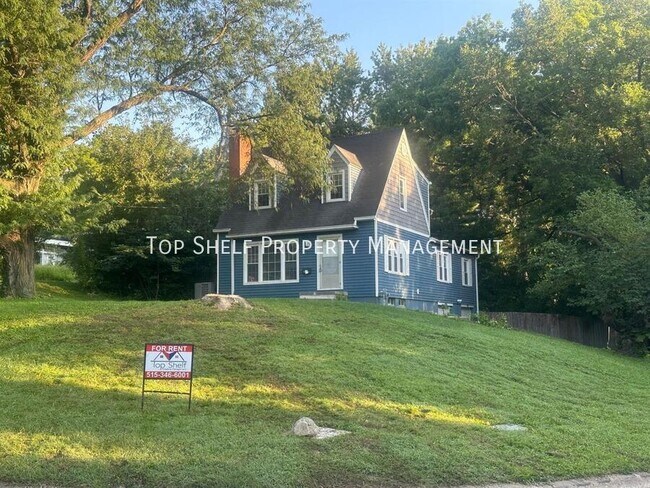 6103 Dagle Dr in Des Moines, IA - Building Photo - Building Photo