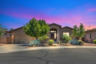 1811 W Maplewood Pl in Chandler, AZ - Building Photo