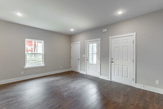 4719 Heiskell Dr in Chattanooga, TN - Foto de edificio - Building Photo