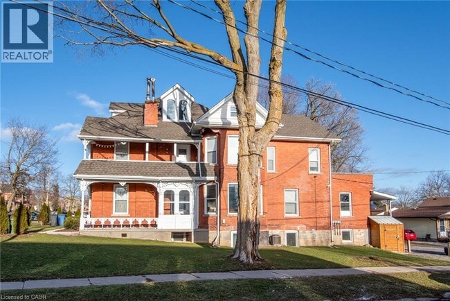 72 Waterloo Ave in Guelph, ON - Building Photo - Building Photo