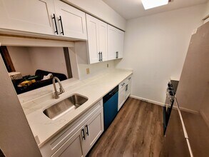 1015 Ravens Crest Dr, Unit 1015 in Plainsboro, NJ - Building Photo - Building Photo