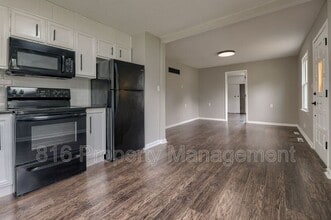 429 NE 87th St in Kansas City, MO - Building Photo - Building Photo