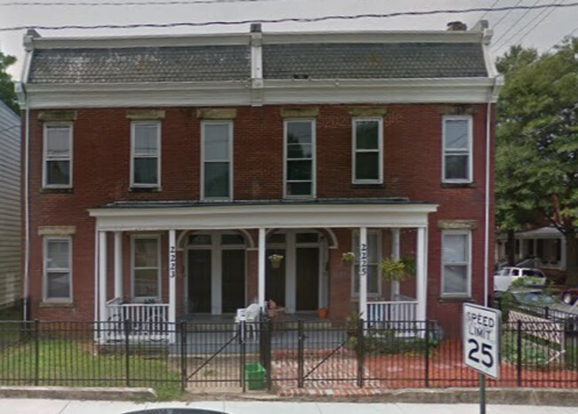 property at 2223 Parkwood Ave