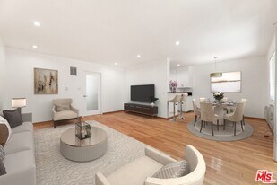 1608 S Bentley Ave in Los Angeles, CA - Building Photo