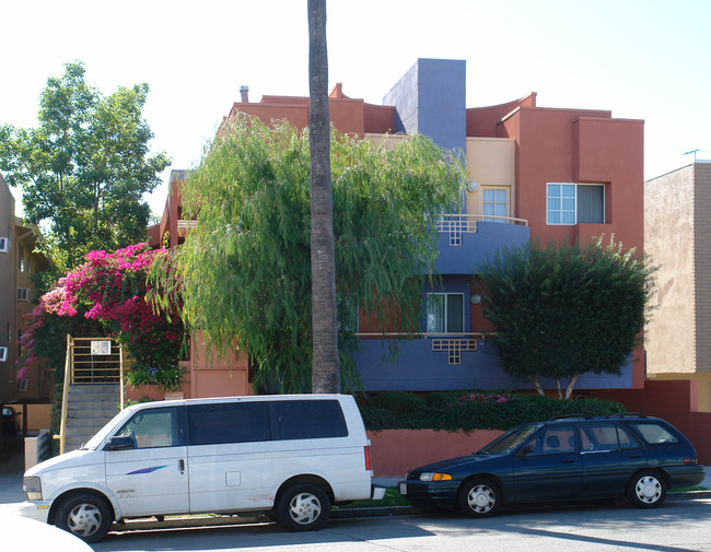 615 N Hayworth Ave in Los Angeles, CA - Building Photo - Building Photo