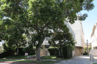 1637 Veteran Ave in Los Angeles, CA - Building Photo - Building Photo