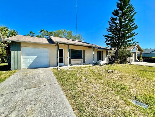 2625 Narcissus Dr in Holiday, FL - Building Photo - Building Photo