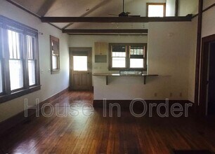 127 Flint St in Asheville, NC - Building Photo - Building Photo