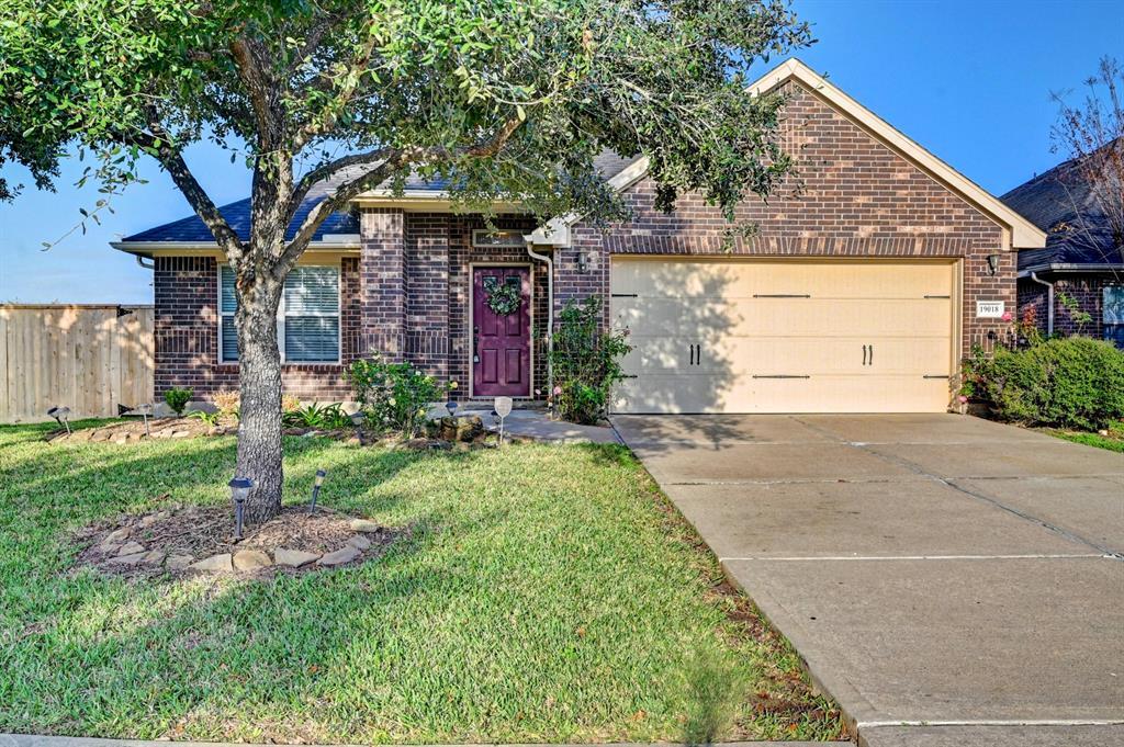 19018 Logan Star Ct in Richmond, TX - Building Photo