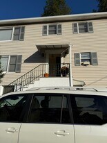 36 Broadway, Unit apt 2 in Dobbs Ferry, NY - Building Photo