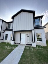 940 S Amarillo Ave in Fayetteville, AR - Building Photo - Building Photo