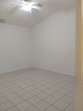 9 Rainbow Ln in Palm Coast, FL - Building Photo - Building Photo