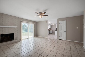 815 Pack Saddle Pass in Round Rock, TX - Building Photo - Building Photo