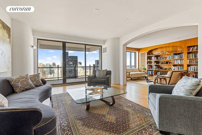 property at 425 E 58th St