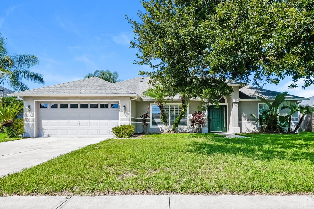 4228 Settlers Ct in St. Cloud, FL - Building Photo