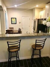 5146 Bay Isle Cir in Clearwater, FL - Foto de edificio - Building Photo