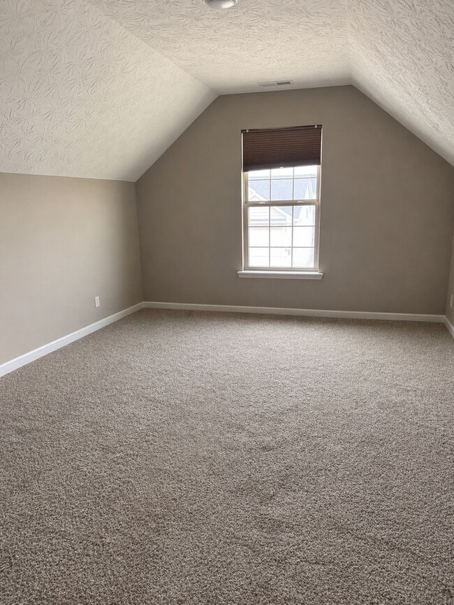 4 BR WITH OFFICE in West Lafayette, IN - Building Photo - Building Photo