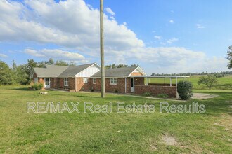 1741 E 1st Ave in Bentonville, AR - Building Photo - Building Photo