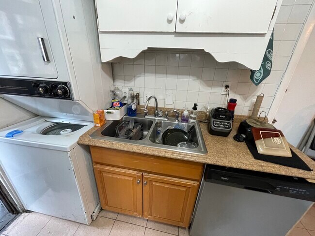 46 Park Vale Ave, Unit 3 in Boston, MA - Building Photo - Building Photo