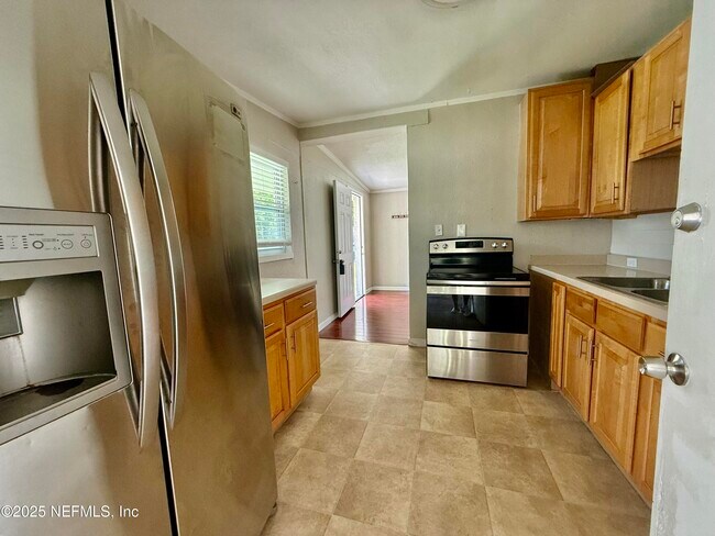 1914 Brookview Dr S in Jacksonville, FL - Building Photo - Building Photo