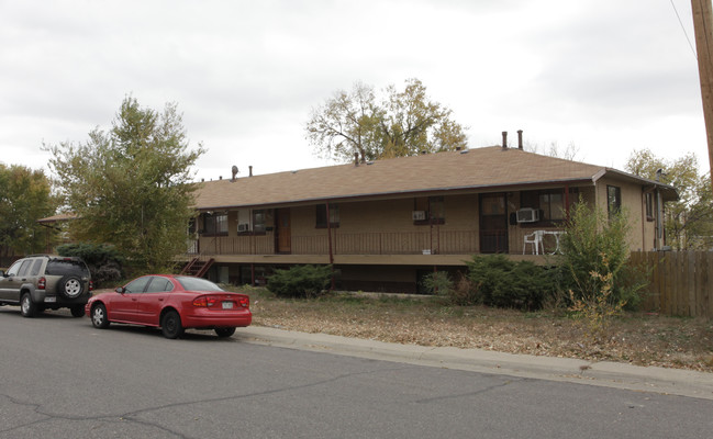 4800-4828 W 13th Ave in Denver, CO - Foto de edificio - Building Photo