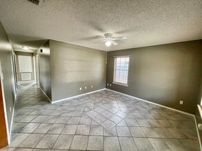 3110 N 41 St Ln in McAllen, TX - Building Photo - Building Photo