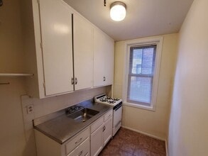31 Peterborough St in Boston, MA - Building Photo - Building Photo