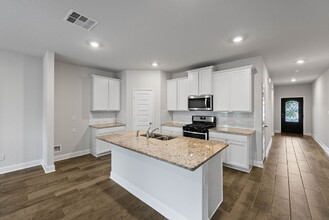 29640 Copper Penny in Bulverde, TX - Building Photo - Building Photo
